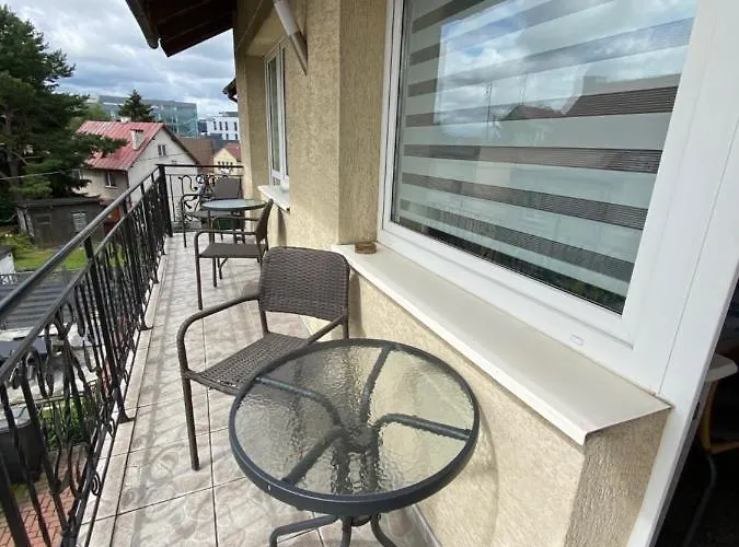 伊洛娜家庭式酒店 * 格但斯克